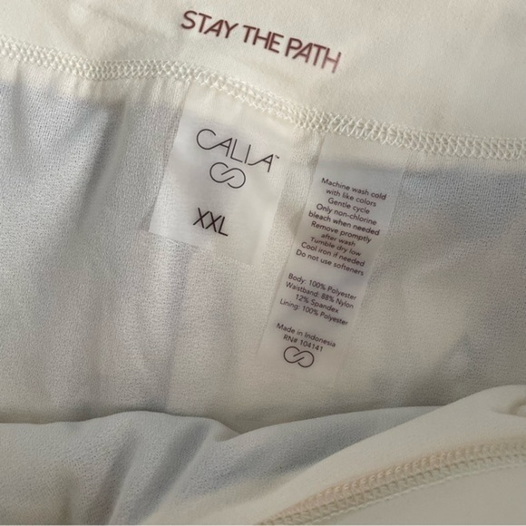New Calia Shorts Kick It Up Shorts Sacred Smoke Unbleached - Picture 5 of 5